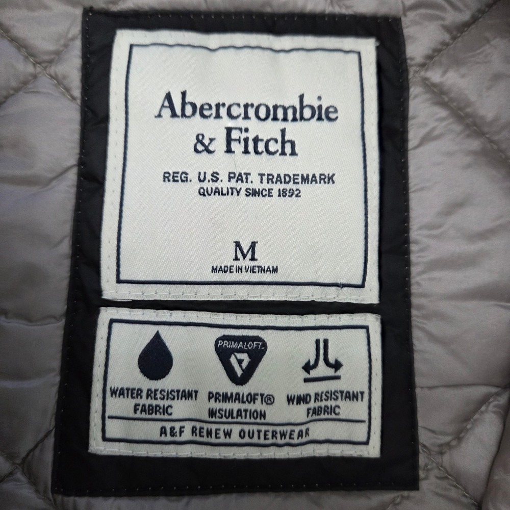 Abercrombie & Fitch pearly off white puffer style jacket Womens Size Medium - Picture 9 of 12